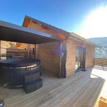 Chalet Iris & Jaccuzi Privatif Rochesson